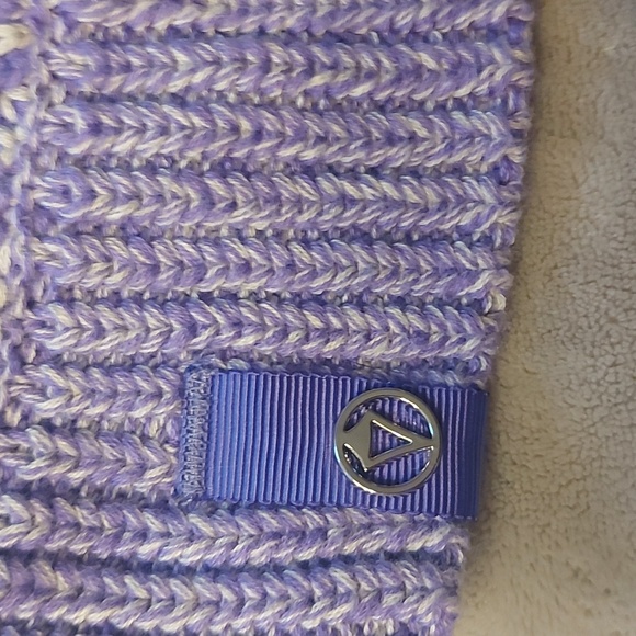 IVIVVA (by Lululemon) Sweater - Picture 7 of 7